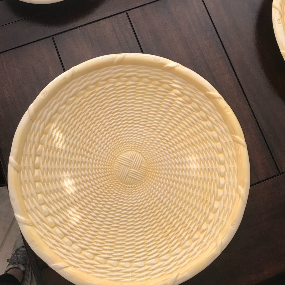 Ceramic serving dishes - Picture 4 of 16